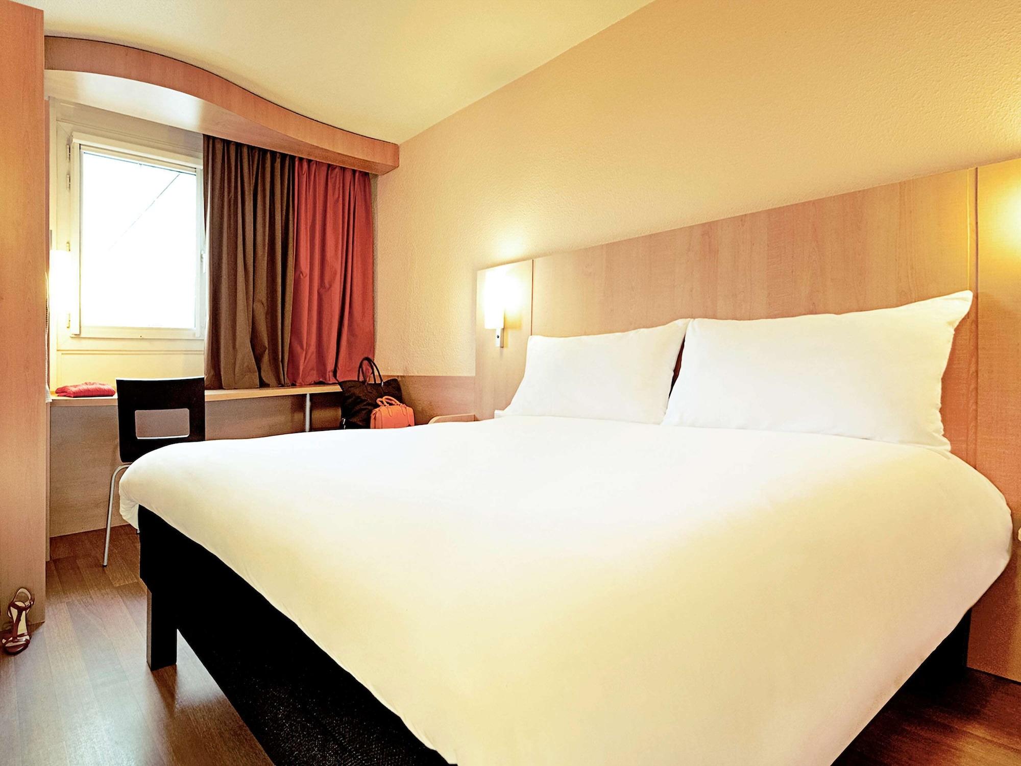 B&B Hotel Les Sables-D'Olonne Centre Gare Екстер'єр фото
