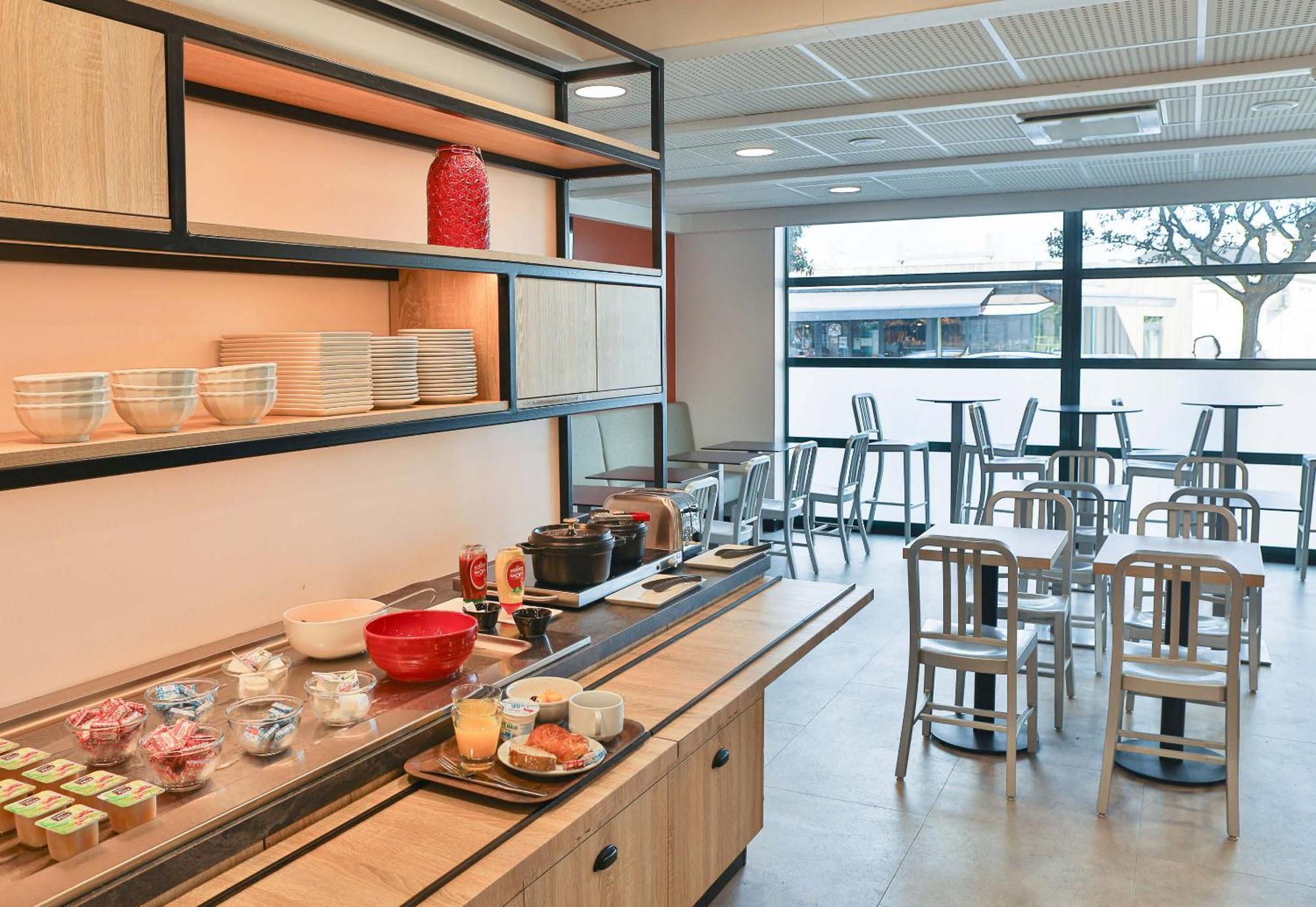 B&B Hotel Les Sables-D'Olonne Centre Gare Екстер'єр фото