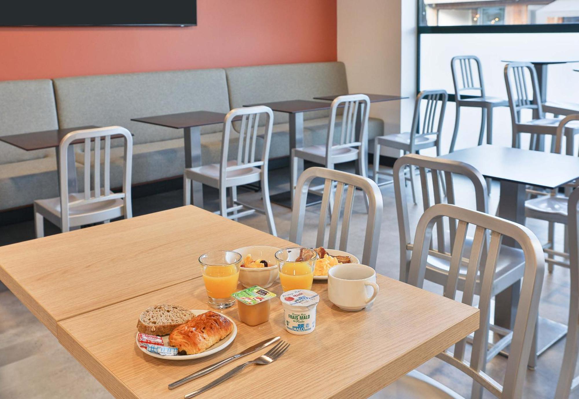B&B Hotel Les Sables-D'Olonne Centre Gare Екстер'єр фото