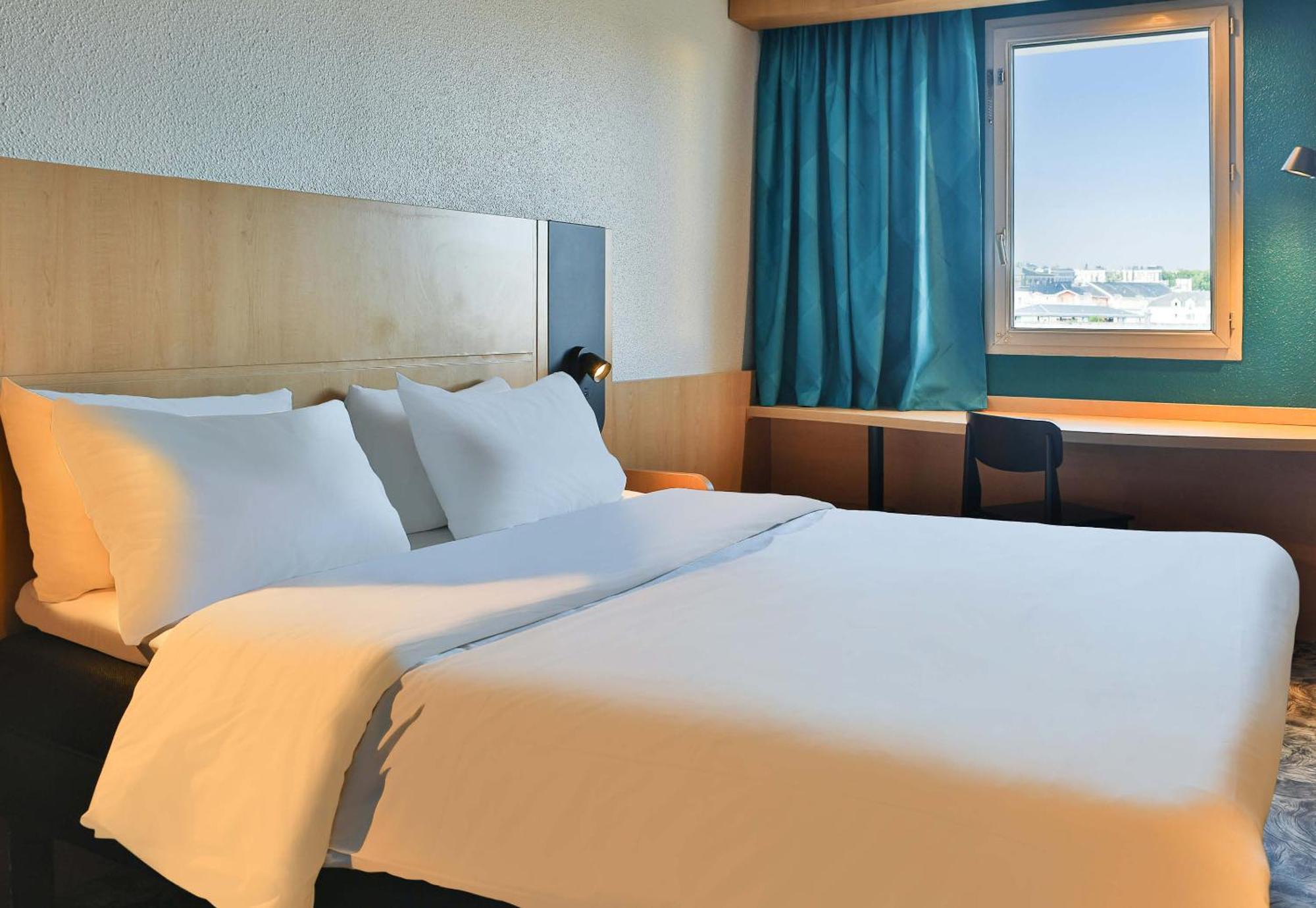 B&B Hotel Les Sables-D'Olonne Centre Gare Екстер'єр фото