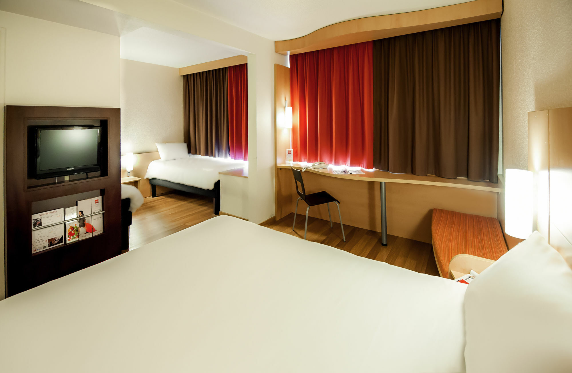 B&B Hotel Les Sables-D'Olonne Centre Gare Екстер'єр фото